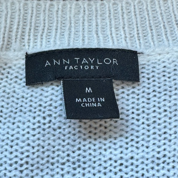 Ann Taylor Cream Sheer Knit Sweaters V Neck With Puff Poofy Balloon Sleeves Sz M - Picture 8 of 12